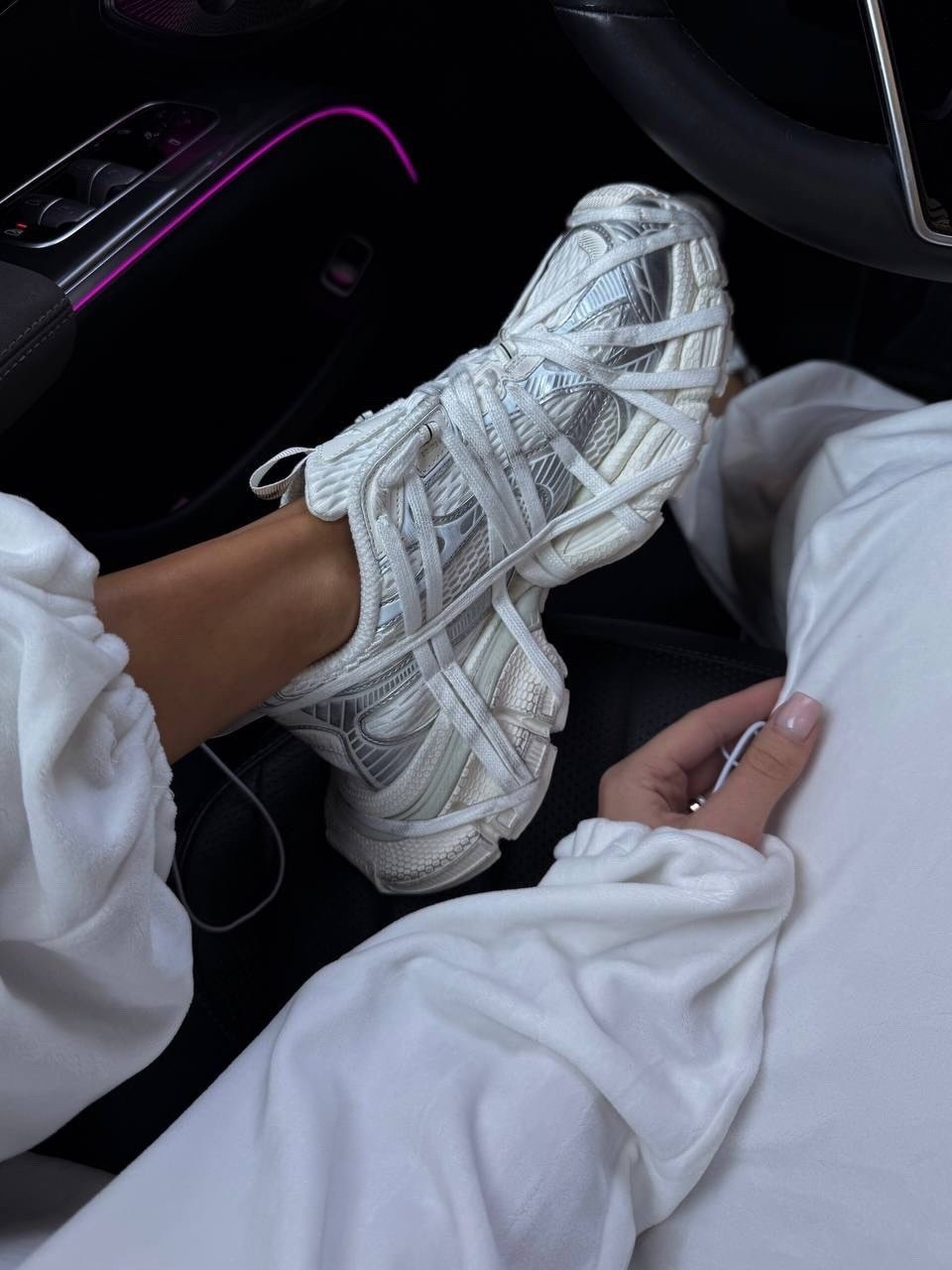 кроссовки balenciaga,кроссовки женские balenciaga,массивные кроссовки,кроссовки 3xl extreme lace массивные на шнуровке balenciaga,кроссовки balenciaga 3 xl