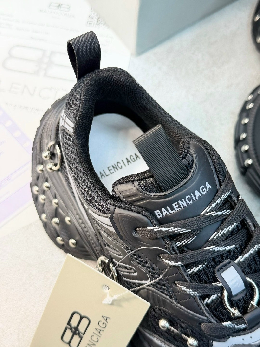 кроссовки balenciaga,кроссовки женские balenciaga,кроссовки balenciaga 2026-2026 белые,кроссовки баленсиага,кроссовки balenciaga triple s