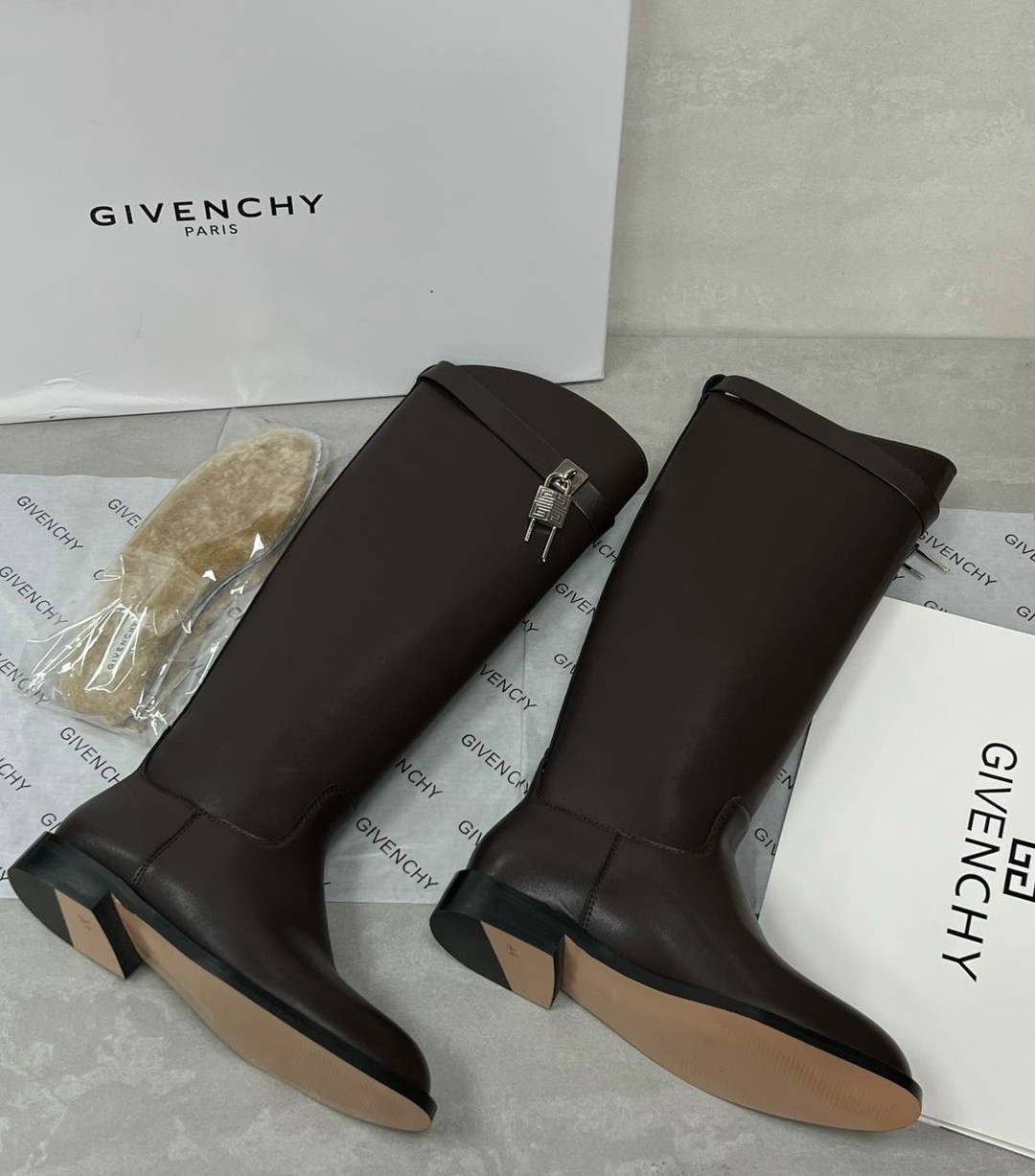 givenchy сапоги,живанши сапоги женские,сапоги жокейские живанши,живанши сапоги,женские сапоги