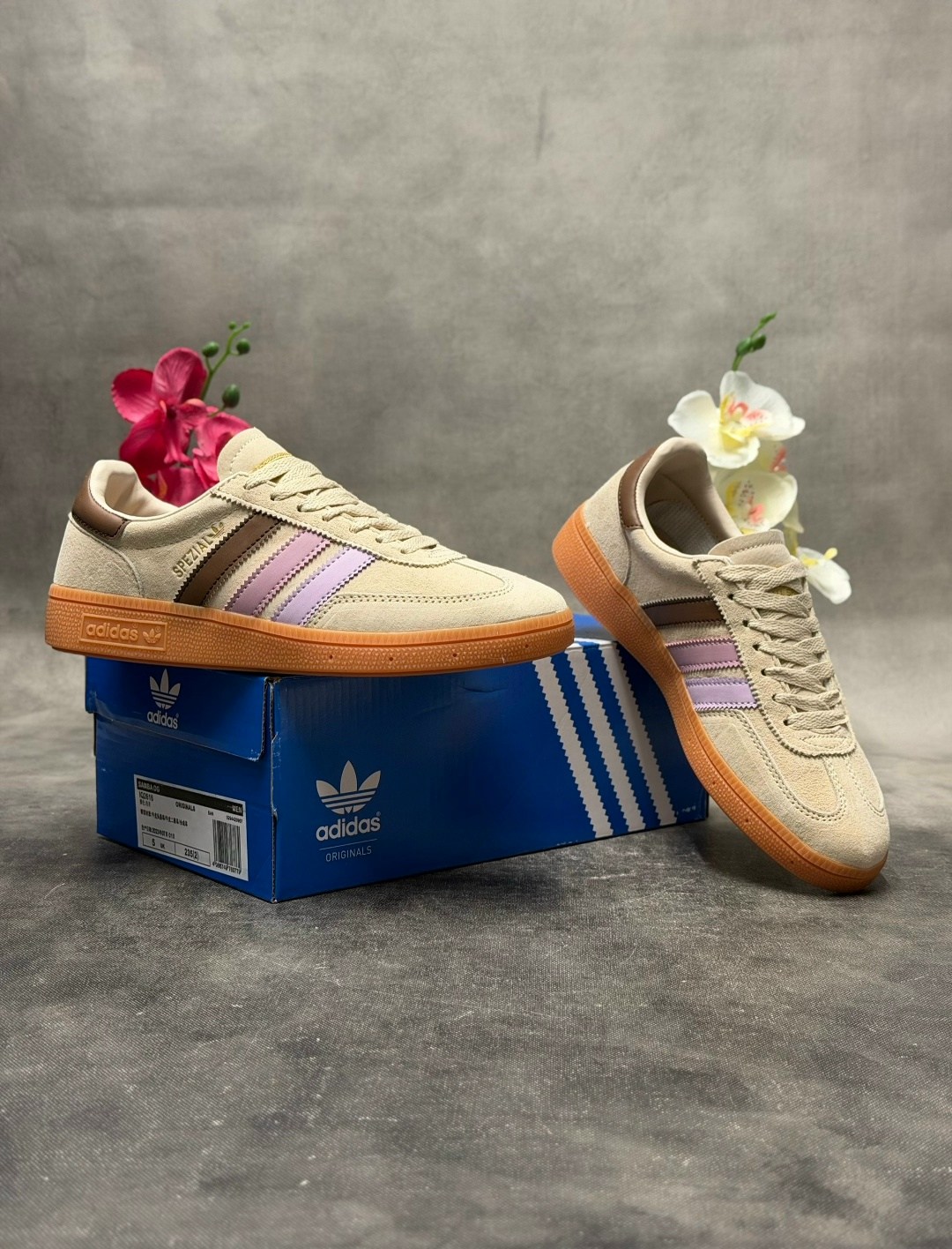 ,кроссовки adidas,кроссовки adidas handball spezial,женские кроссовки,adidas originals gazelle indoor