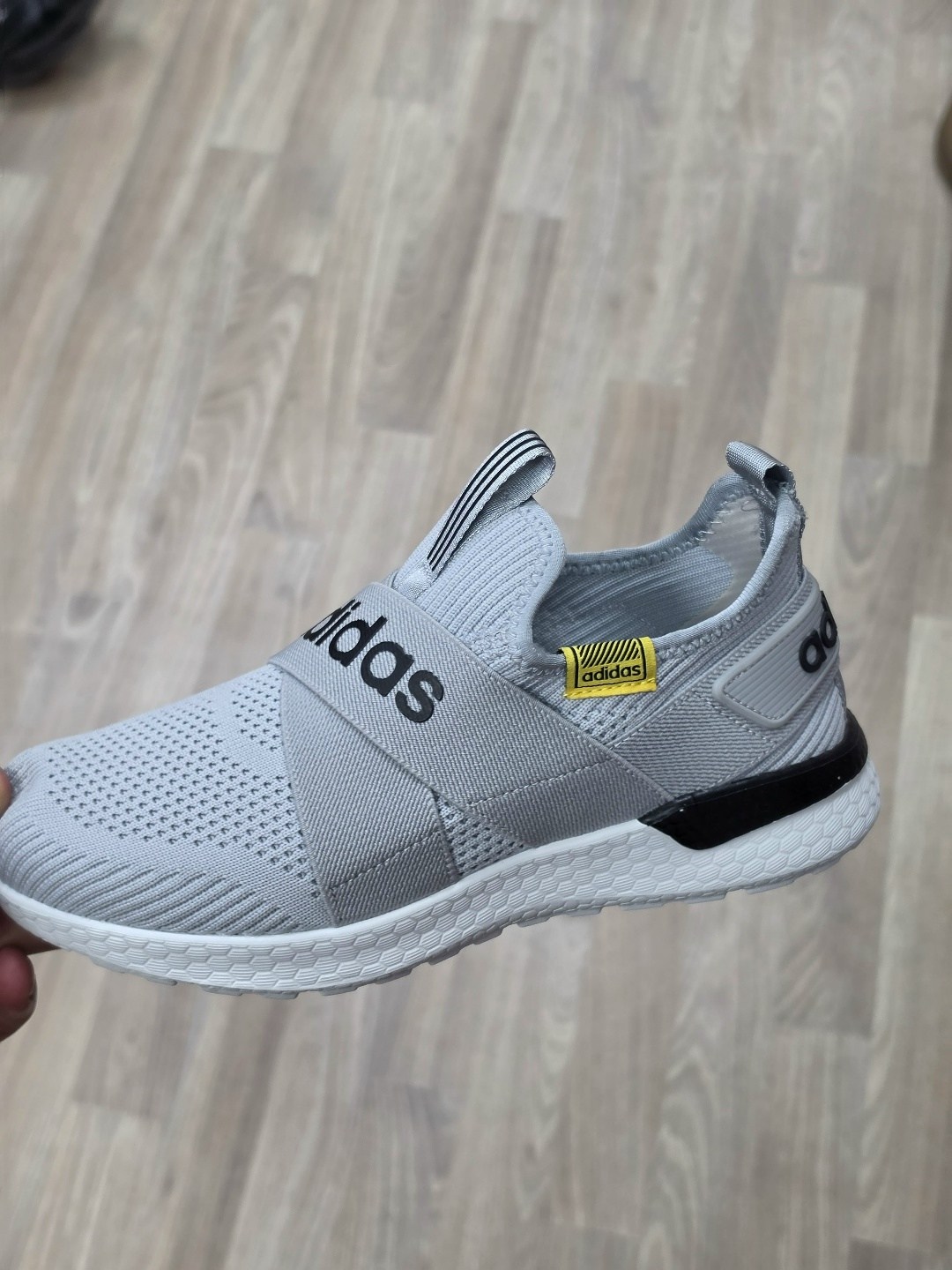 кроссовки adidas,мужские кроссовки adidas,кроссовки,спортивная ,мужская  кроссовки