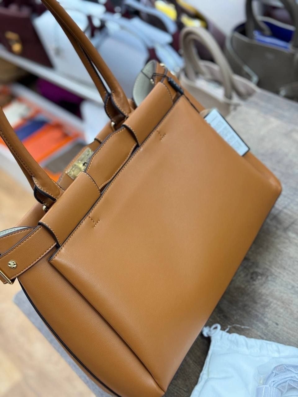 сумка fendi,сумка фенди,женская сумка fendi,сумка фенди коричневая,сумка женская