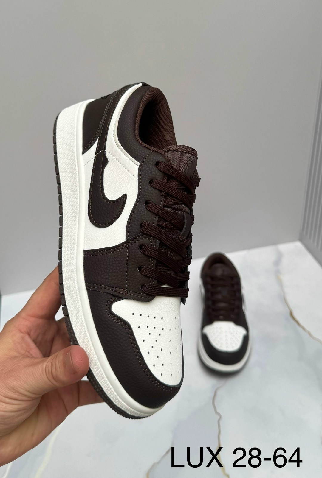 nike air jordan 1 low,air jordan 1 low,air jordan 1 low mocha,nike air jordan 1 low se,nike air jordan 1