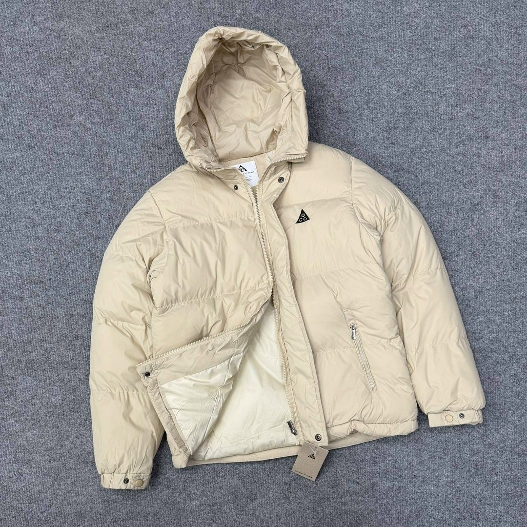 серый пуховик nike acg,куртка зимняя adidas,пуховик adidas,зимний пуховик nike acg,мужская зимняя куртка adidas