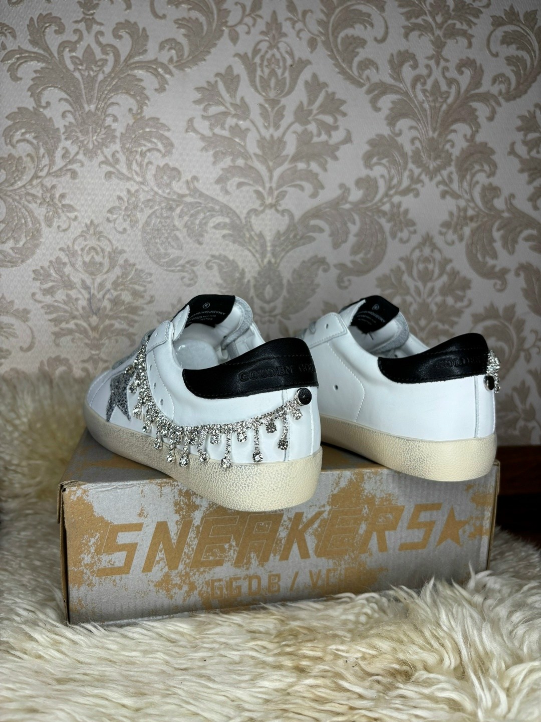 ,кеды golden goose,кроссовки женские golden goose super-star белый / серебряный,golden goose кроссовки,golden goose кеды блестящие