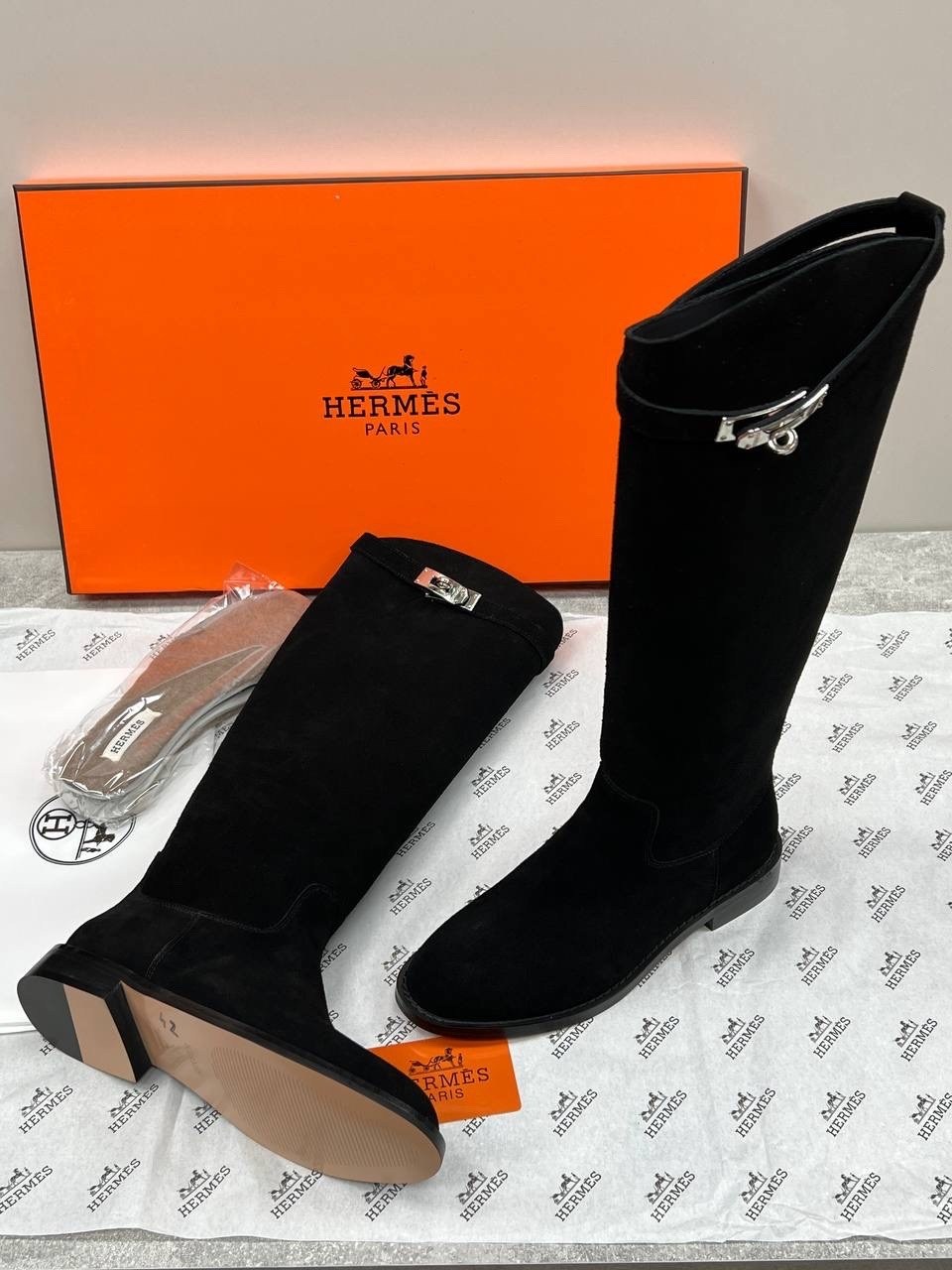 hermes сапоги,женские сапоги hermes,женские черные замшевые сапоги hermes jumping,сапоги замшевые hermes jumping,сапоги эрмес женские