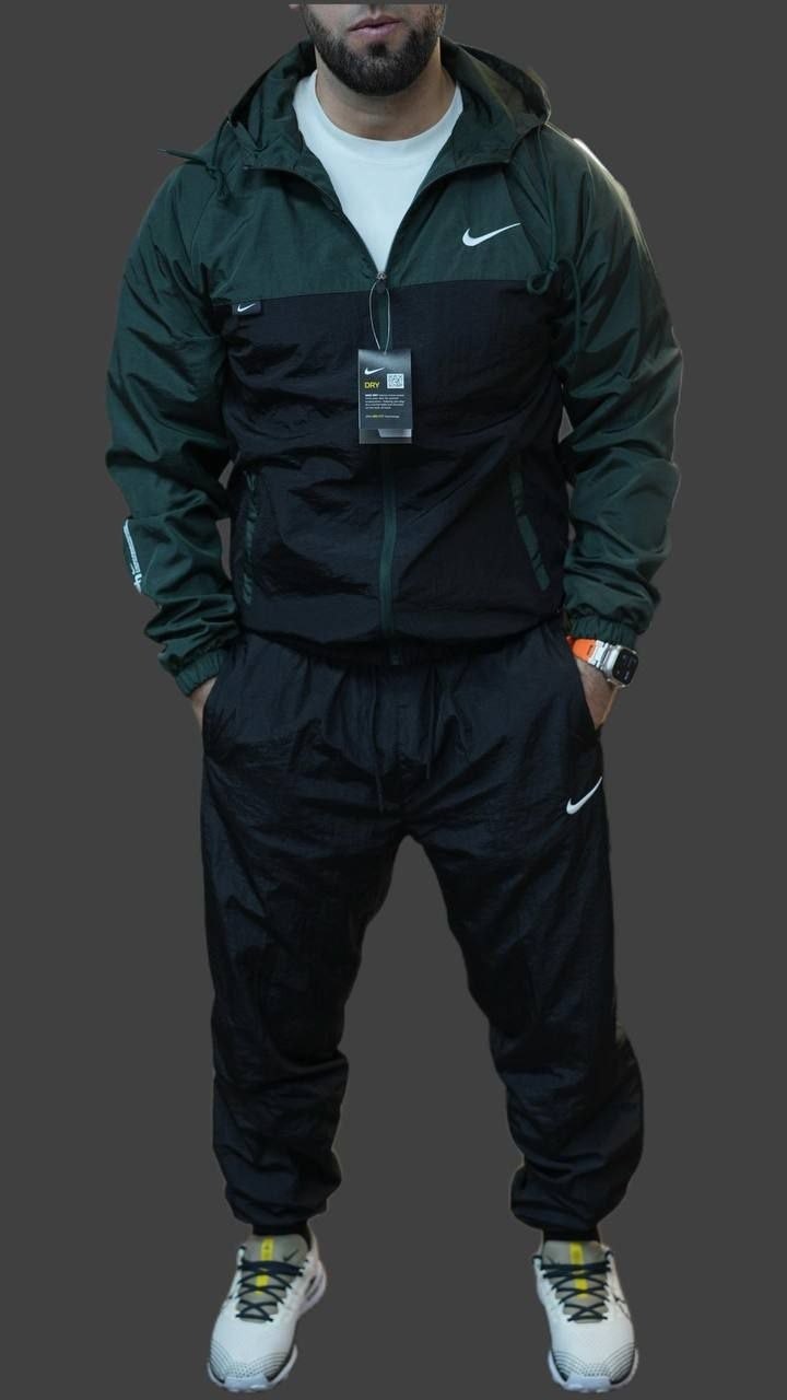 костюм спортивный nike,спортивный костюм от фирмы ni e,спортивный костюм мужской nike,костюм широкие спортивный плащевка nike isalino,мужская спортивная одежда