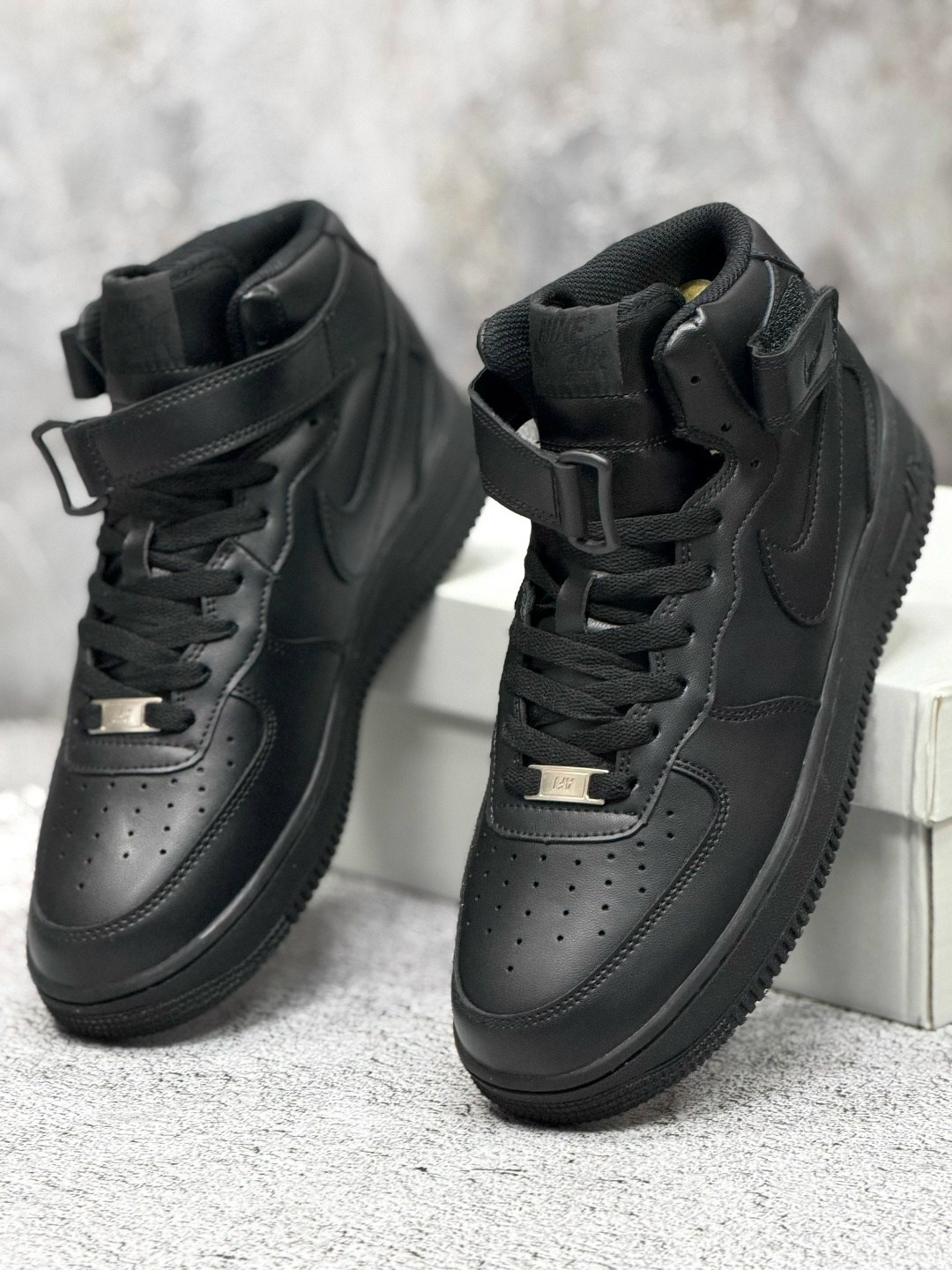 nike air force 1 mid "black",кроссовки nike air force 1 mid "black",кроссовки nike air force 1 mid,зимние nike air force 1 mid с мехом black черные,зимние кроссовки nike air force 1 mid