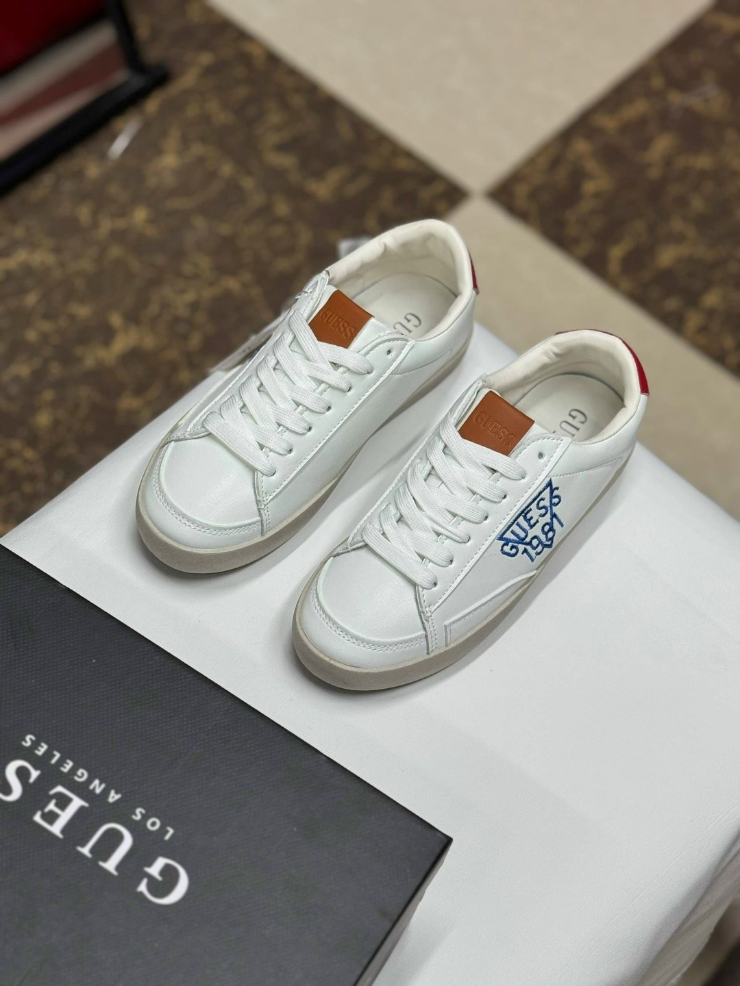 guess кроссовки,кеды guess,,guess кеды fm7vrssma12,женские кеды guess fl5bekfal12