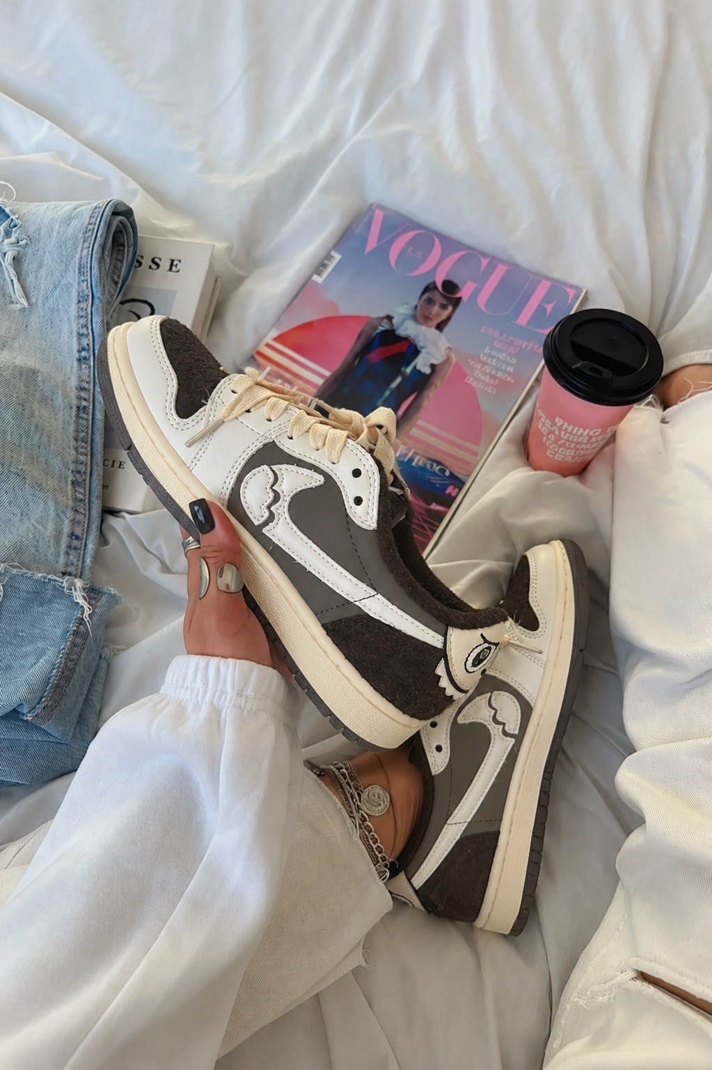 nike air jordan 1 low travis scott reverse mocha,air jordan 1 low travis scott,nike air jordan 1 low travis scott,nike jordan 1 low travis scott reverse mocha,кроссовки travis scott x air jordan 1 low
