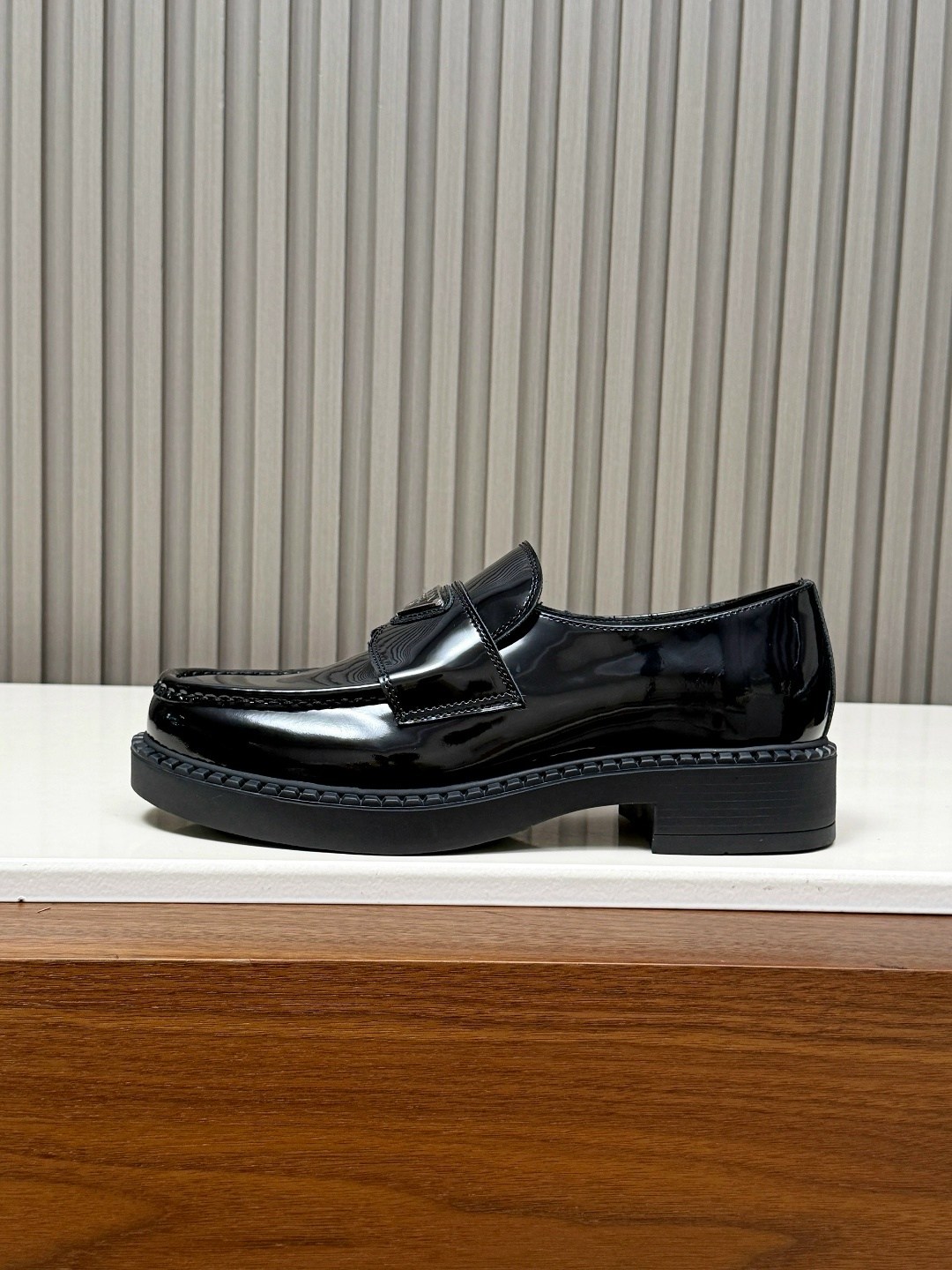 лоферы прада,лоферы prada,,лоферы женские,брендовая