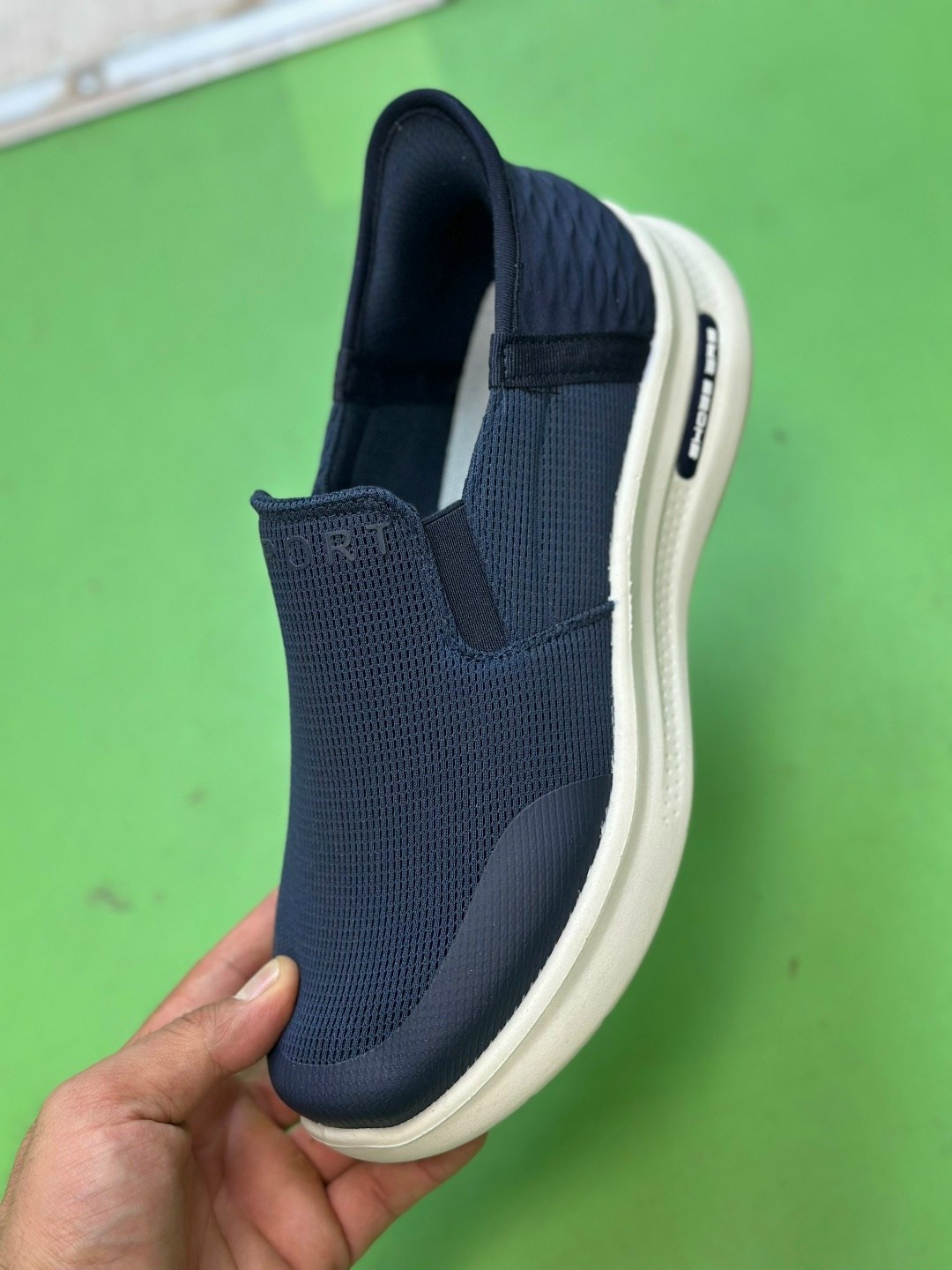 мужские кроссовки skechers,кроссовки,слипоны мужские, повседневные,мужской кроссовки