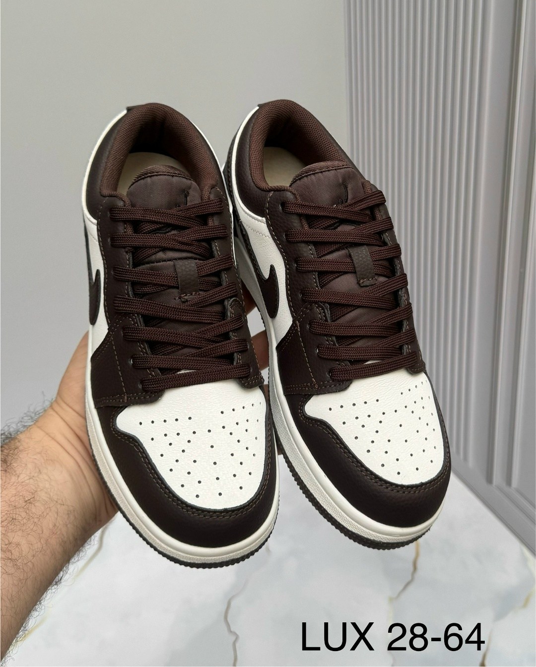 nike air jordan 1 low,air jordan 1 low,air jordan 1 low mocha,nike air jordan 1 low se,nike air jordan 1