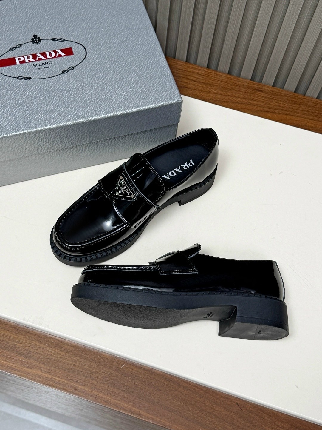 лоферы прада,лоферы prada,,лоферы женские,брендовая