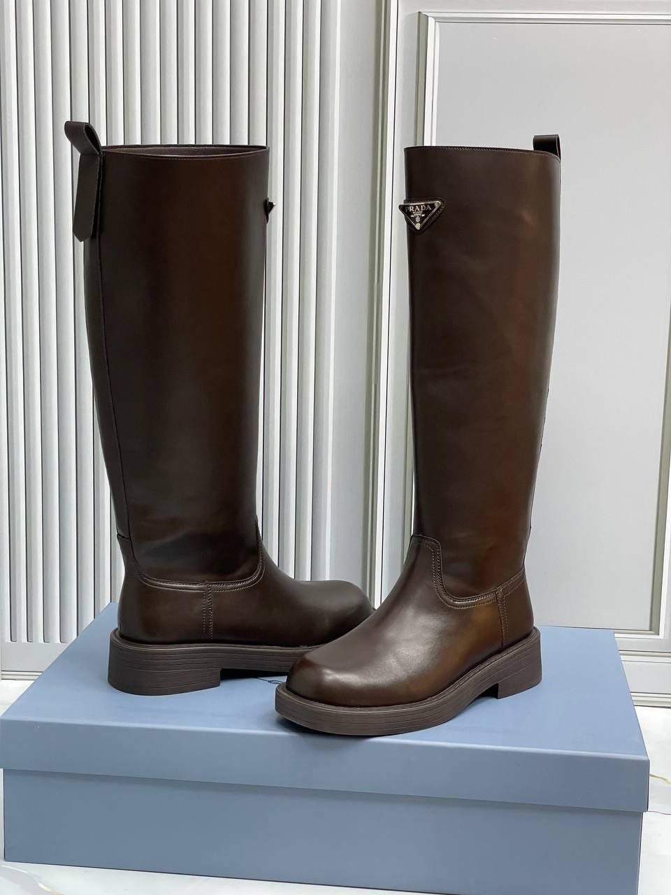 сапоги prada,сапоги модные,женские сапоги,сапоги прада,демисезонные сапоги