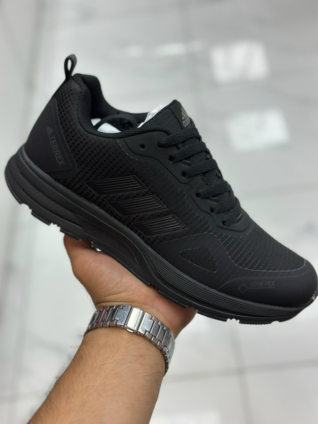 терекс адидас мужские кроссовки цвет хаки,кроссовки мужские adidas,кроссовки adidas,кроссовки адидас хаки сеточка мужские,кроссовки adidas terrex