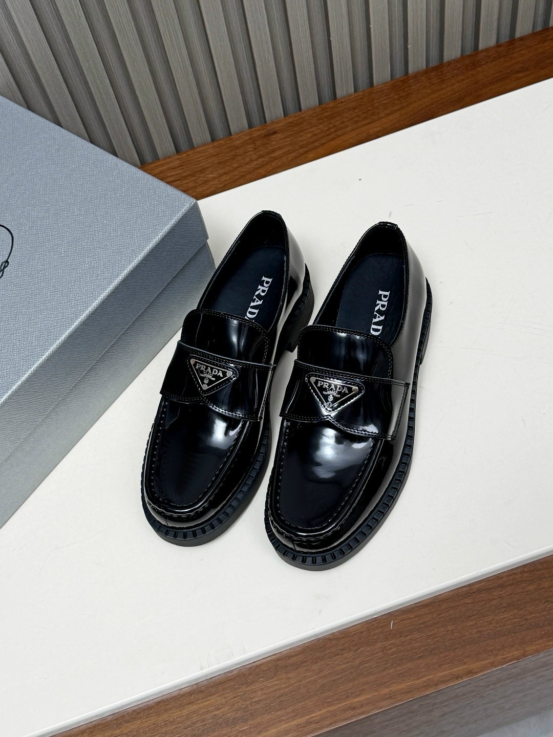 лоферы прада,лоферы prada,,лоферы женские,брендовая