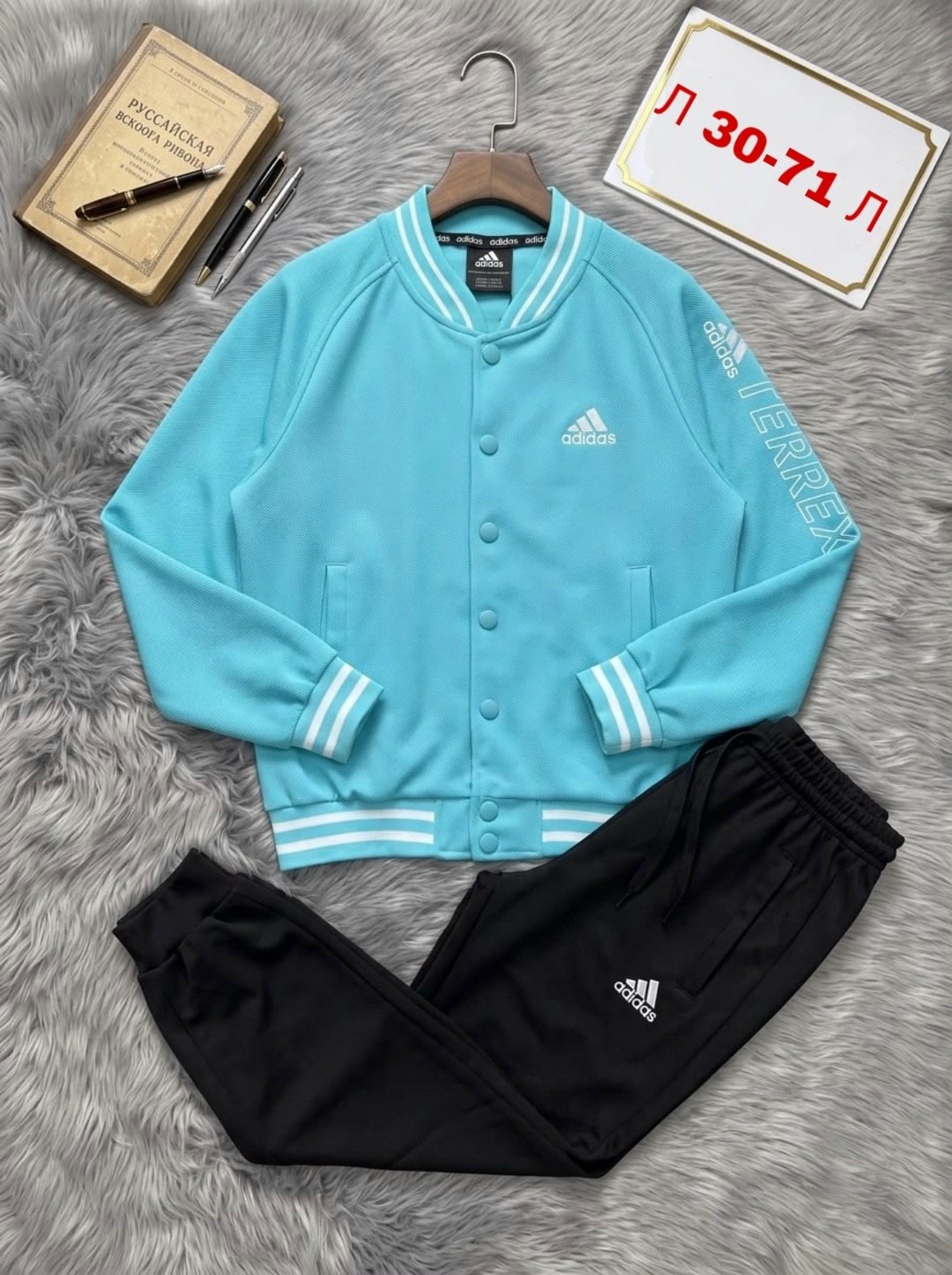 бомбер адидас красный,adidas костюм спортивный,бомбер adidas,костюм адидас,спортивные костюмы адидас