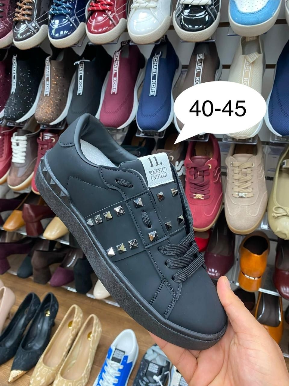 ,кеды valentino,женские кроссовки,кроссовки для женщин,кроссовки valentino garavani