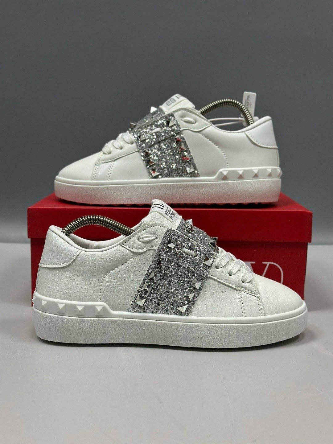 кроссовки valentino женские,кроссовки valentino,кеды valentino,valentino кеды женские,valentino garavani кеды