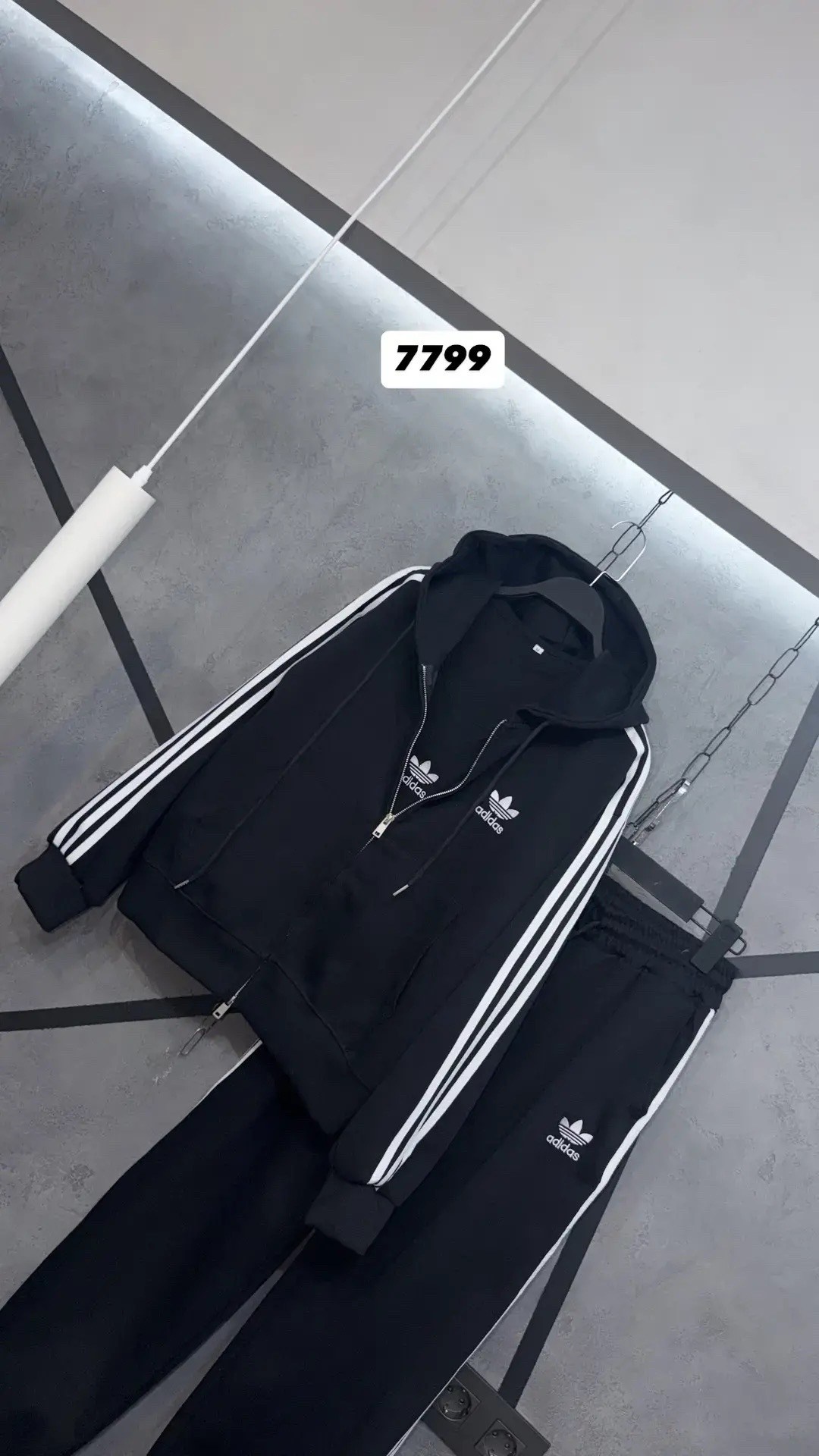спортивный костюм adidas originals,костюм адидас ориджинал красный,костюм адидас красный,спортивный костюм adidas,костюм адидас женский