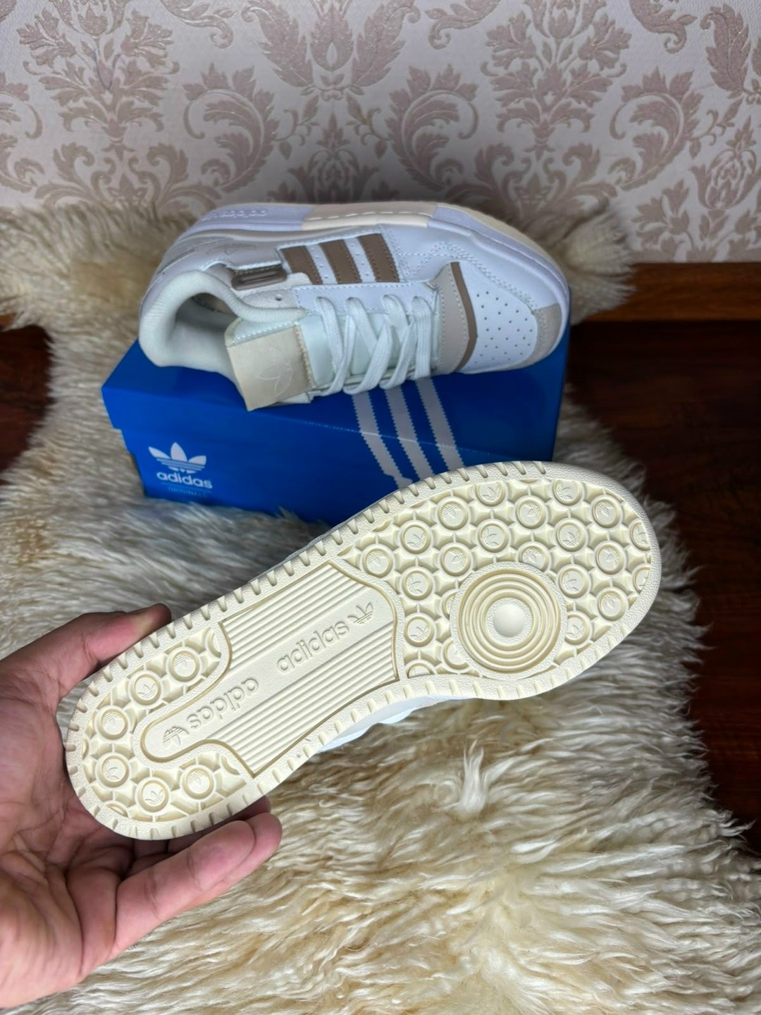 кроссовки adidas,кроссовки женские adidas,женские кроссовки,кроссовки адидас,кроссовки стильные