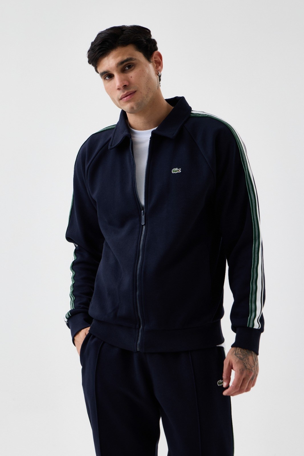 спортивный костюм lacoste,костюм спортивный,мужской спортивный костюм,спортивный костюм лакост