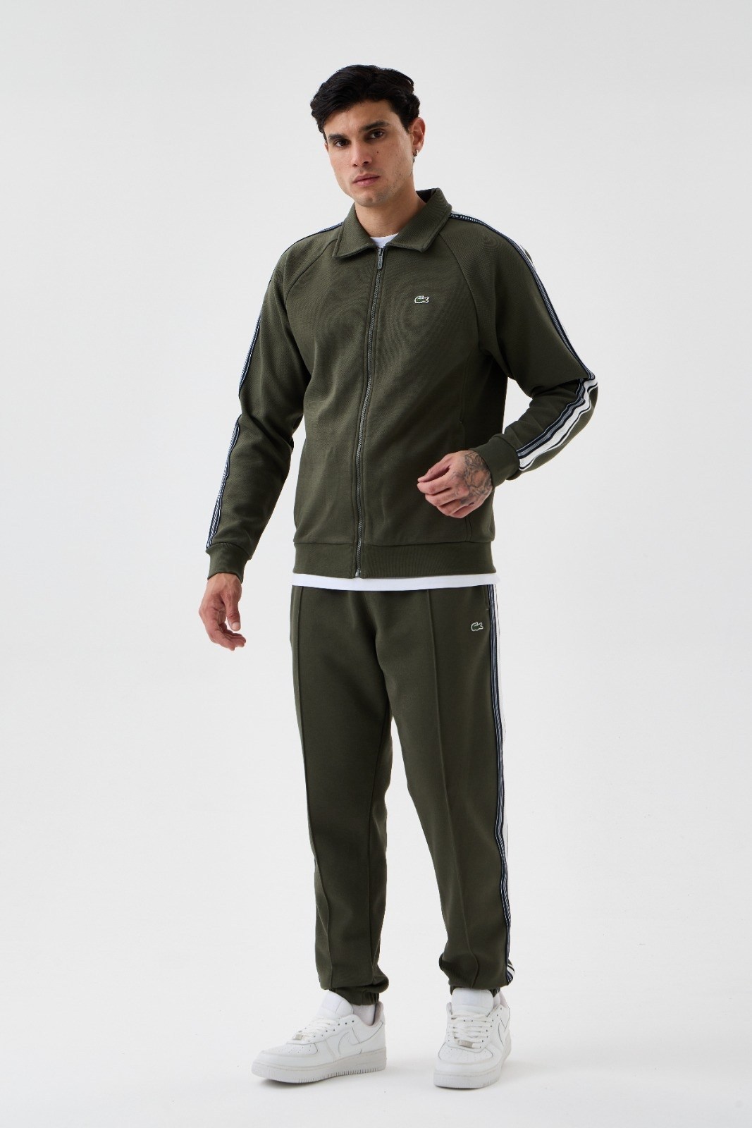 спортивный костюм lacoste,костюм спортивный,мужской спортивный костюм,спортивный костюм лакост