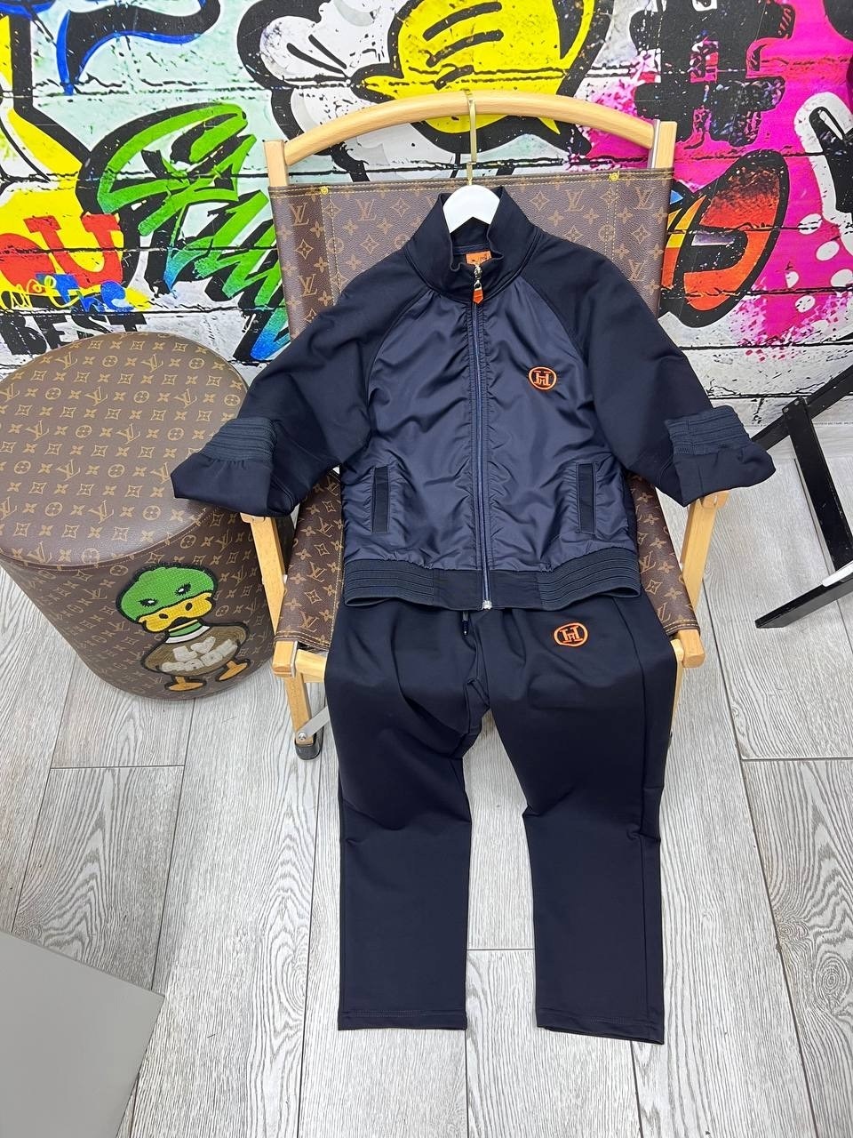 костюм спортивный hermes,спортивные мужские костюмы хермес,спортивные костюм,мужской спортивный костюм,спорт костюм