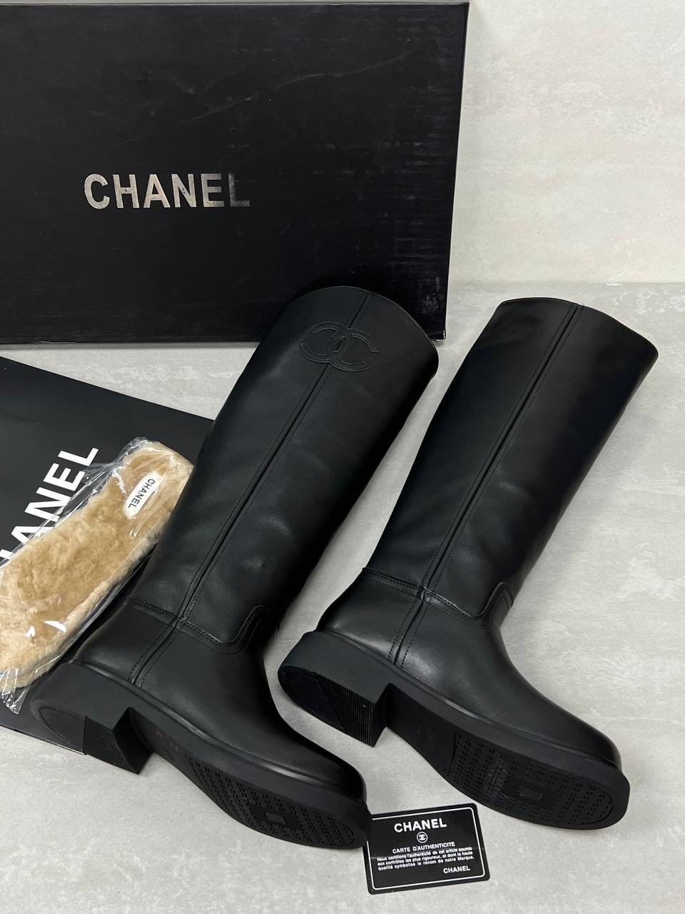 сапоги chanel,сапоги шанель,сапоги celine,женские осенние сапоги chanel 2026 черные кожаные высокие,сапоги chanel копия люкс