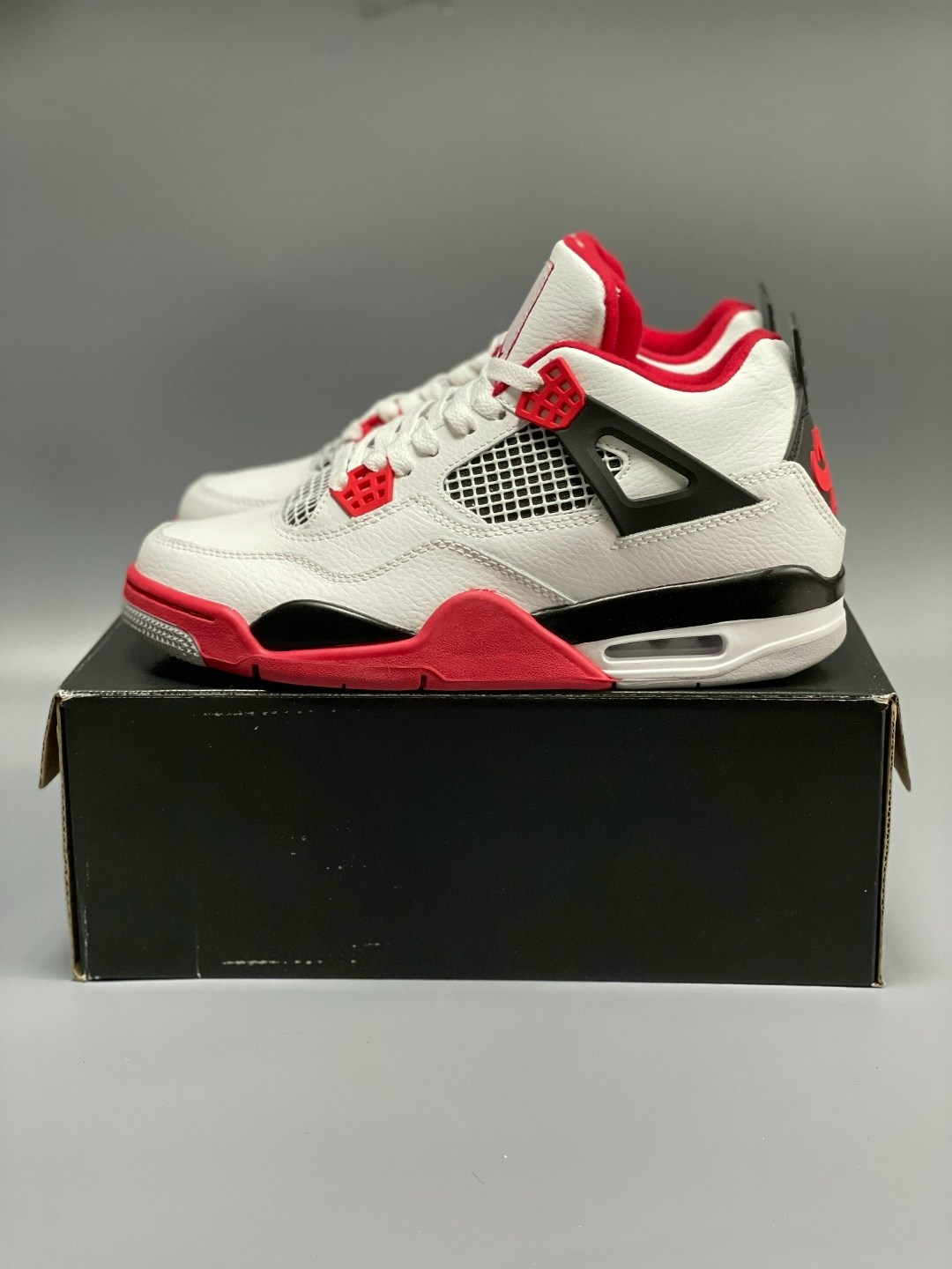 кроссовки nike air jordan 4 retro,jordan retro 4,кроссовки джорданы air jordan 4 retro спортивные,air jordan 4,кроссовки мужские