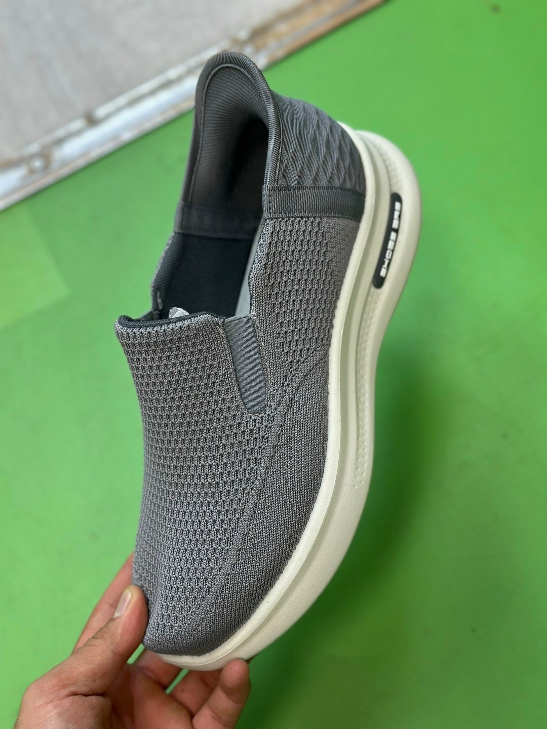 мужские кроссовки skechers,кроссовки,слипоны мужские, повседневные,мужской кроссовки