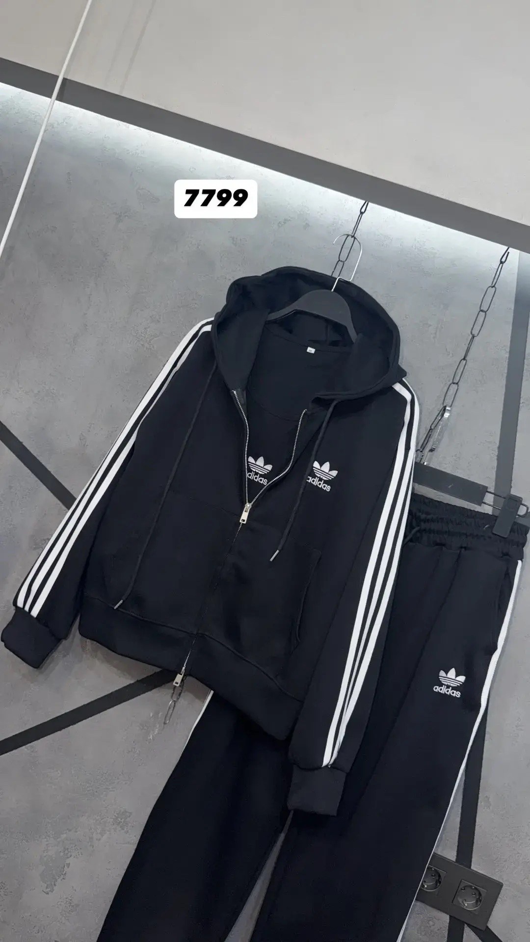 спортивный костюм adidas originals,костюм адидас ориджинал красный,костюм адидас красный,спортивный костюм adidas,костюм адидас женский