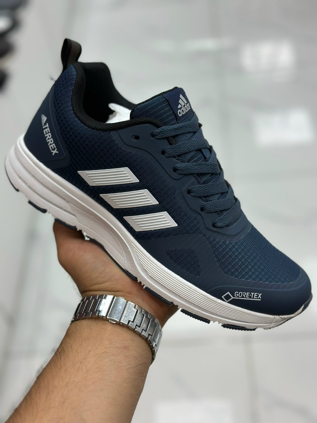терекс адидас мужские кроссовки цвет хаки,кроссовки мужские adidas,кроссовки adidas,кроссовки адидас хаки сеточка мужские,кроссовки adidas terrex