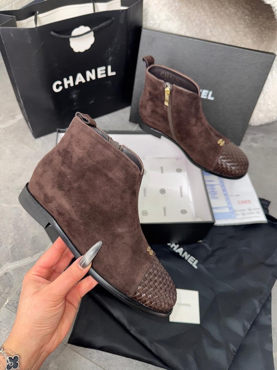 ботильоны chanel,ботинки chanel,сапоги chanel,chanel ботильоны женские,