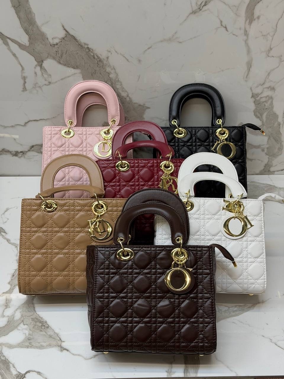 сумка lady dior,сумка dior,сумки диор,сумка диор женская,сумка леди диор