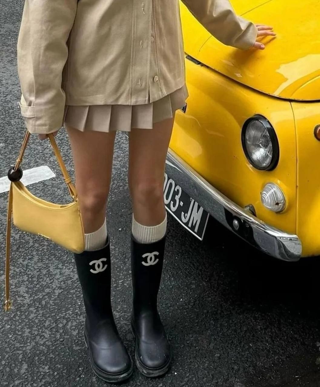 резиновые сапоги chanel,резиновые сапоги шанель,сапоги chanel,женские резиновые сапоги chanel черные,резиновые сапоги