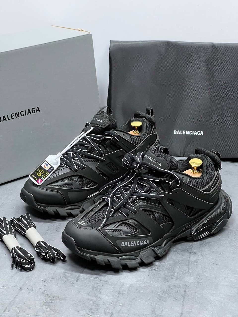 кроссовки balenciaga track,кроссовки balenciaga,кроссовки balenciaga track sneaker черный,кроссовки balenciaga track 1,кроссовки balenciaga track 2