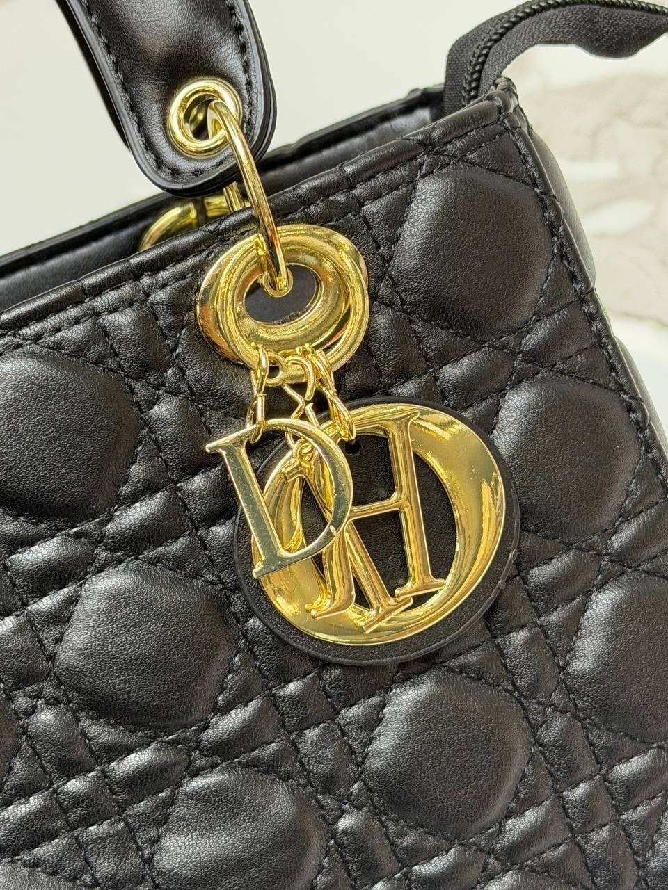 сумка lady dior,сумка dior,сумки диор,сумка диор женская,сумка леди диор