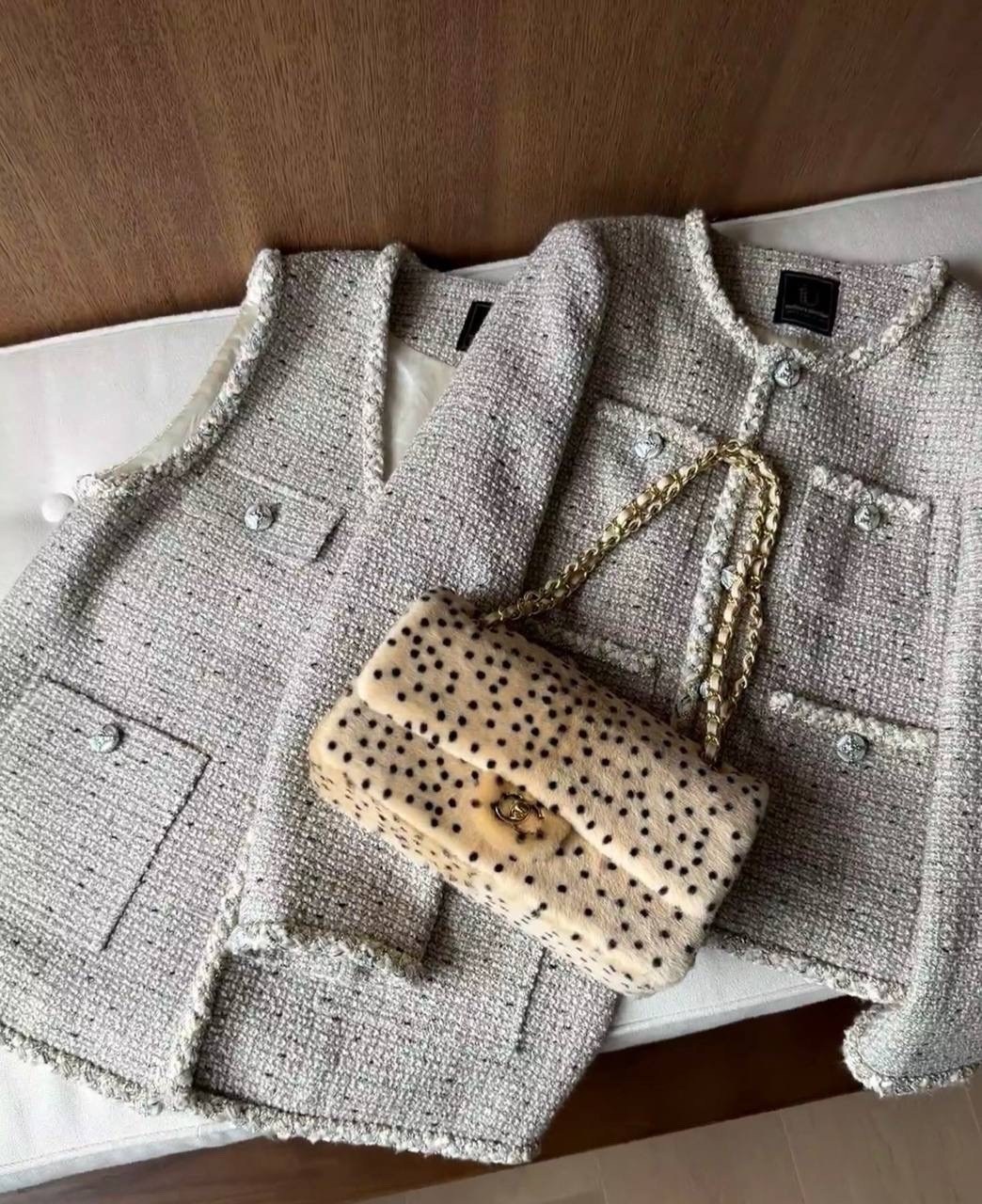 сумка chanel,меховая сумка,сумка женская chanel,chanel classic flap bag,стильные сумочки
