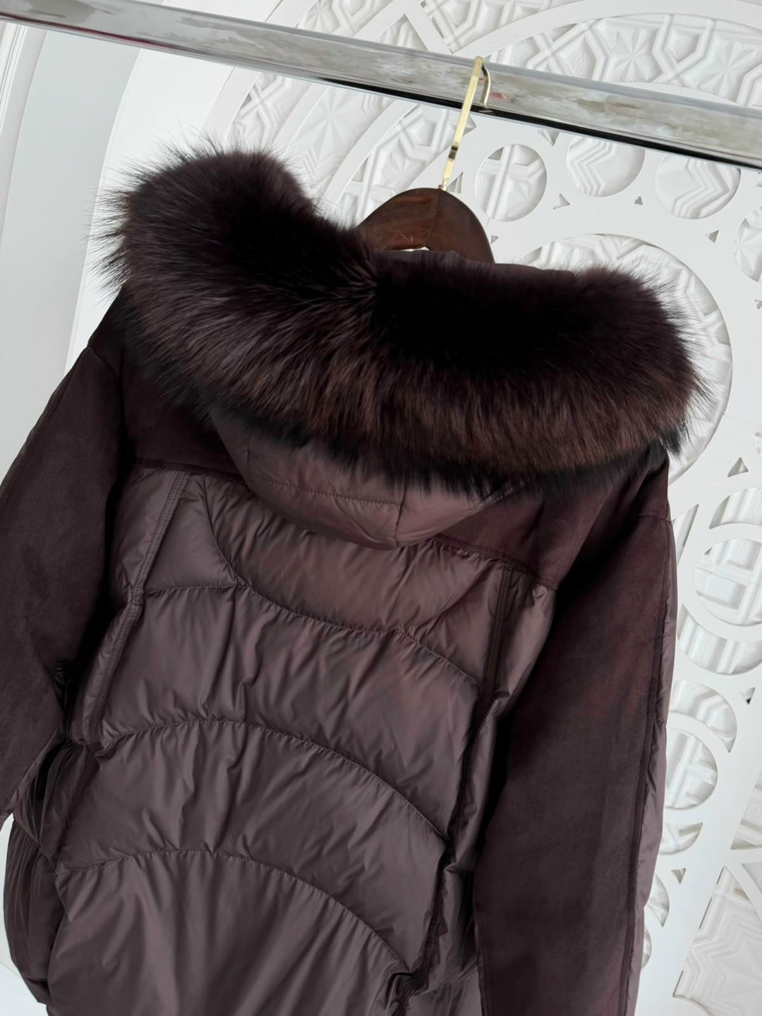 бомбическая куртка max mara с натуральным мехом,куртка на меху,куртка с мехом натуральным,куртка max mara с натуральным мехом,пуховик женский