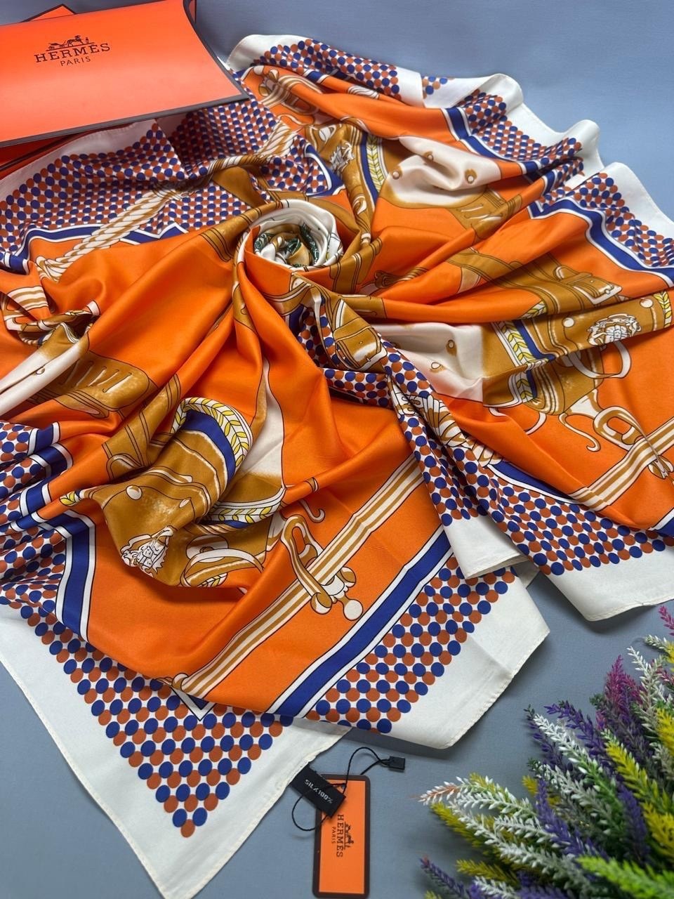 шелковые платки,шелковый платок hermes,платки большие,платки женские,платок hermes