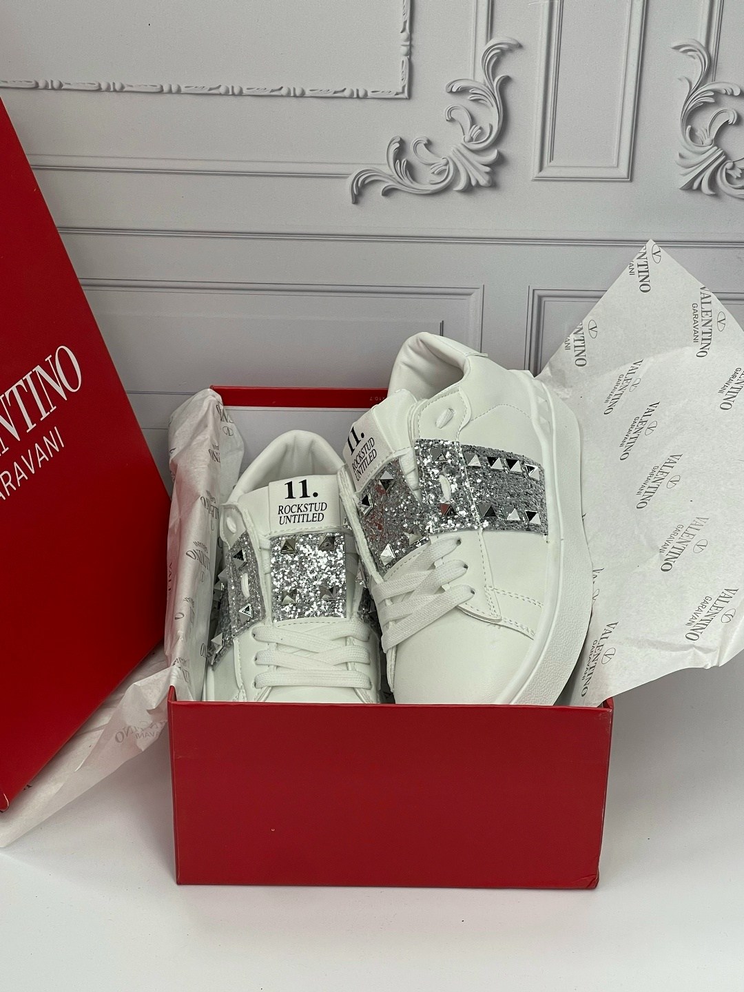 ,valentino кроссовки,valentino кроссовки женские,кеды валентино женские,валентино кеды