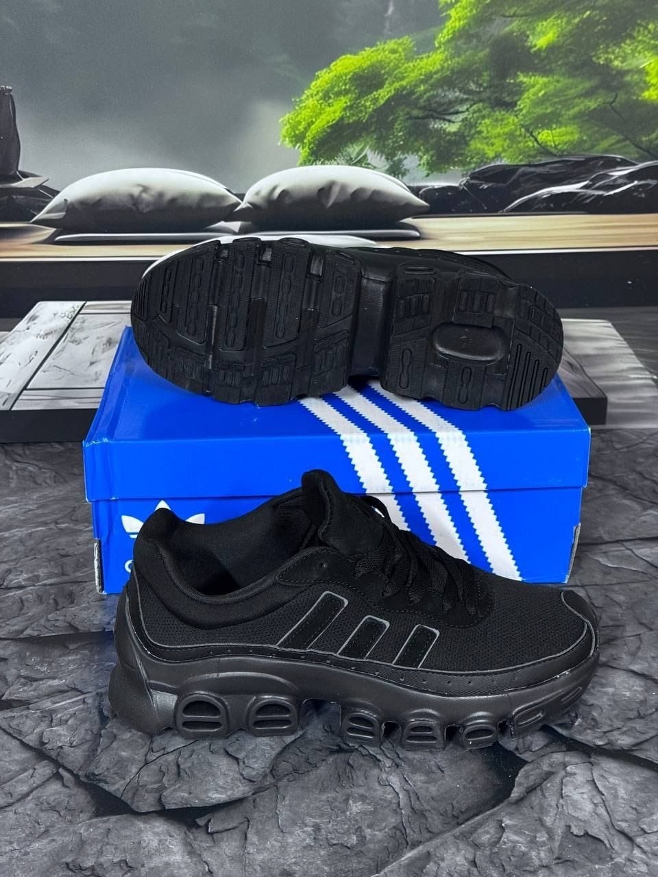 кроссовки adifom megaride adidas черный,кроссовки adidas,мужские кроссовки adidas,кроссовки адифом мегарид adidas,черные кроссовки adidas