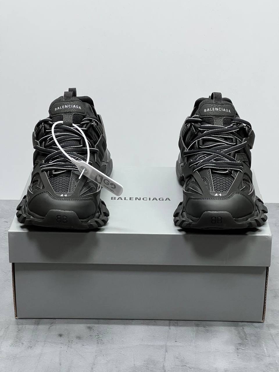 кроссовки balenciaga track,кроссовки balenciaga,кроссовки balenciaga track sneaker черный,кроссовки balenciaga track 1,кроссовки balenciaga track 2