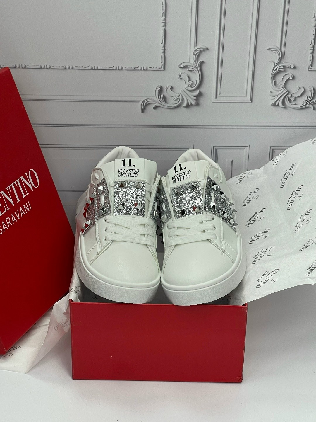 ,valentino кроссовки,valentino кроссовки женские,кеды валентино женские,валентино кеды