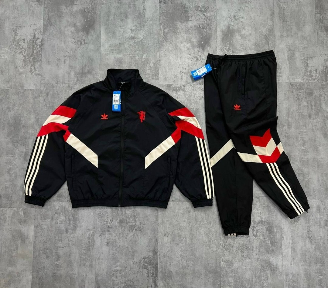 костюм спортивный adidas,спортивный костюм adidas в стиле ретро из 90х,спортивный костюм adidas 90х,спортивный костюм adidas в стиле 90,костюм adidas 90-х