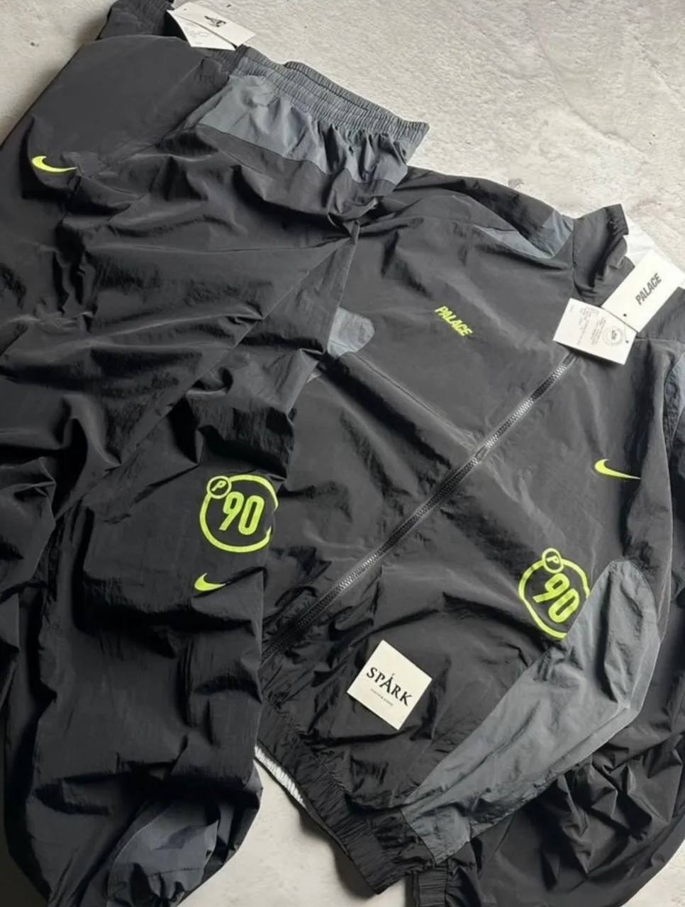 куртка спортивная,куртка,спортивная куртка nike,ветровка куртка,куртка найк