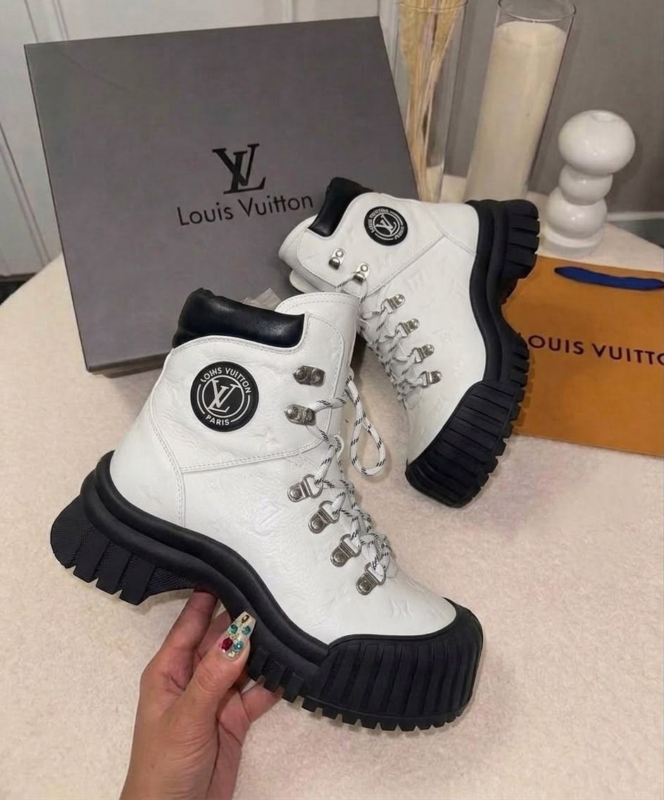 ботинки louis vuitton,ботинки martin louis vuitton женские,луи виттон ботинки черные,,кроссовки женские louis vuitton