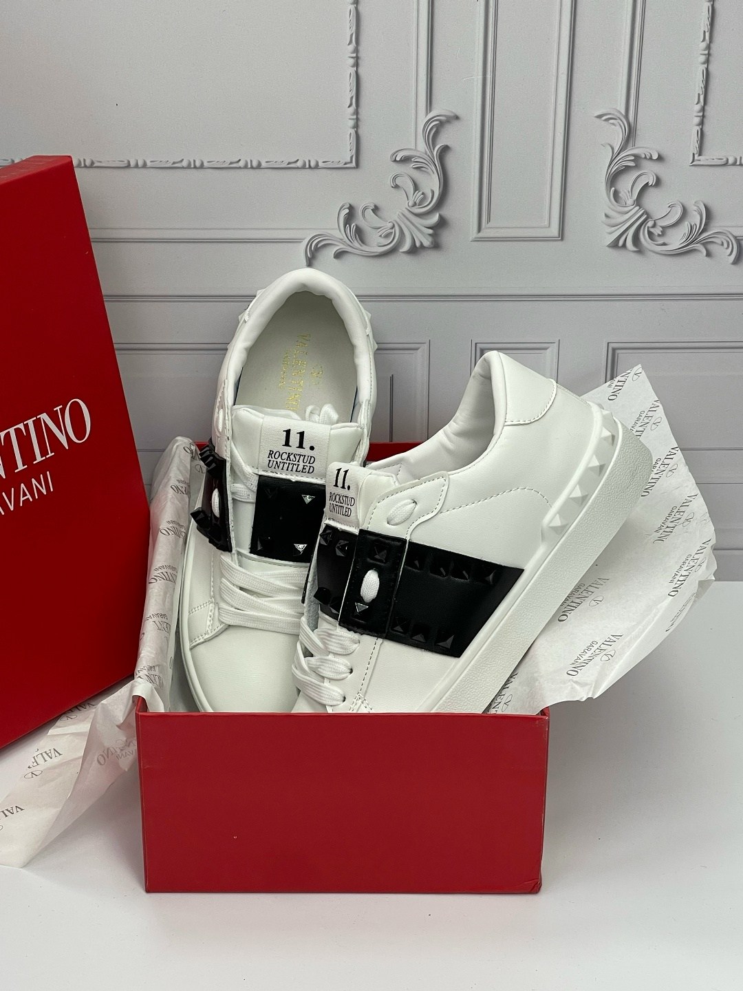 ,valentino кроссовки,valentino кроссовки женские,кеды валентино женские,валентино кеды
